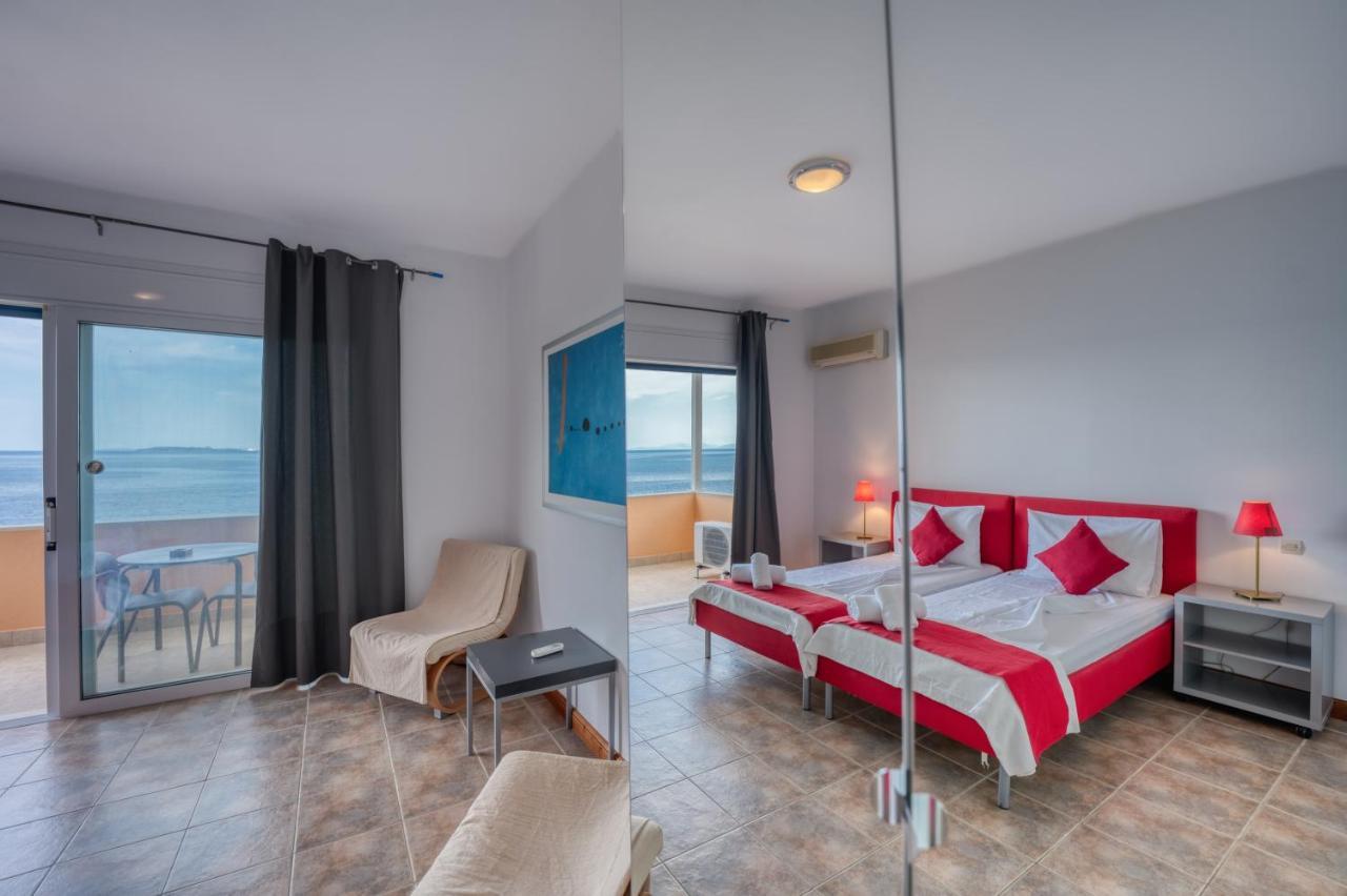 Glyfa Corfu Apartments Barbati Bagian luar foto