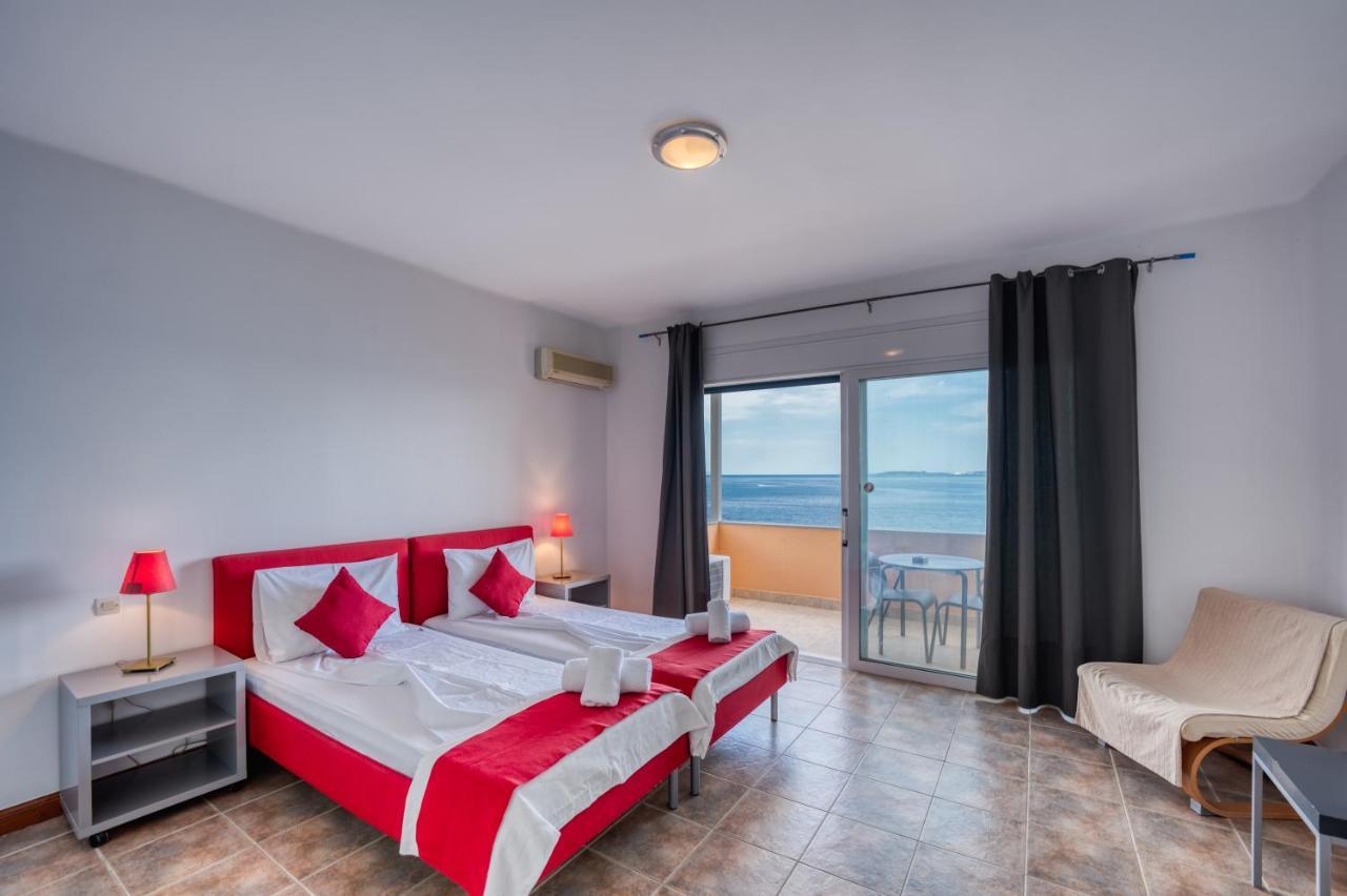 Glyfa Corfu Apartments Barbati Bagian luar foto