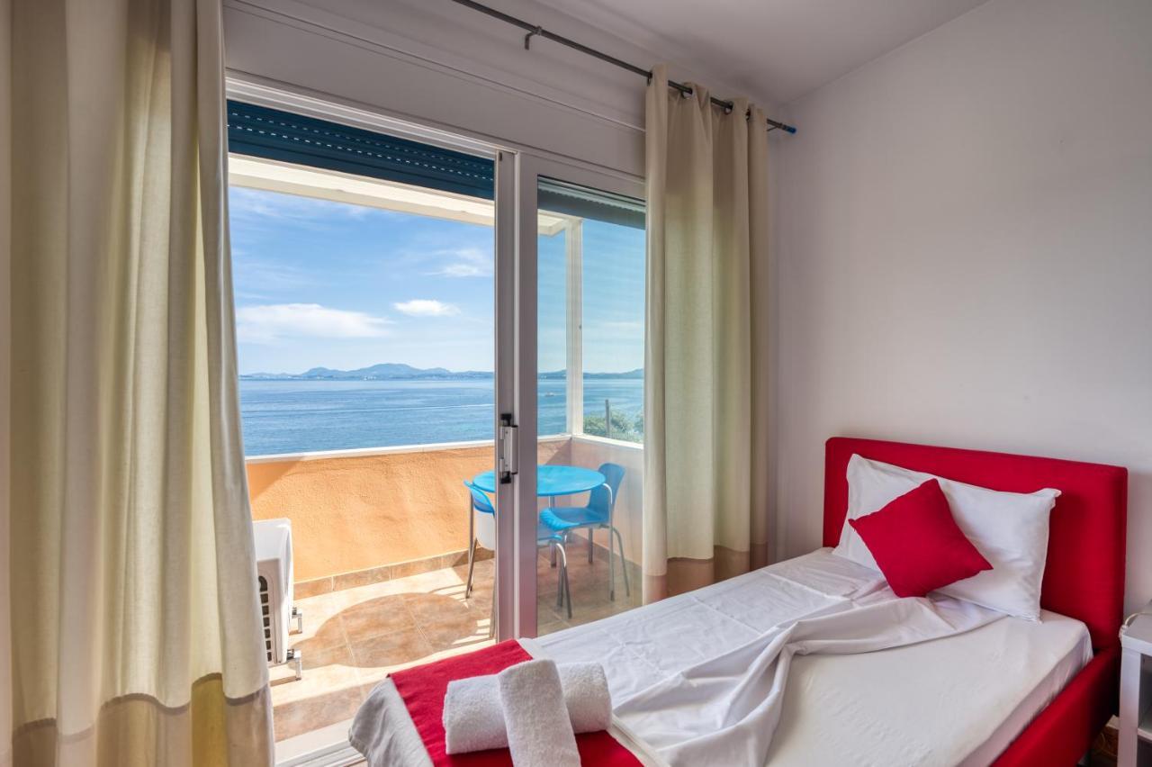 Glyfa Corfu Apartments Barbati Bagian luar foto