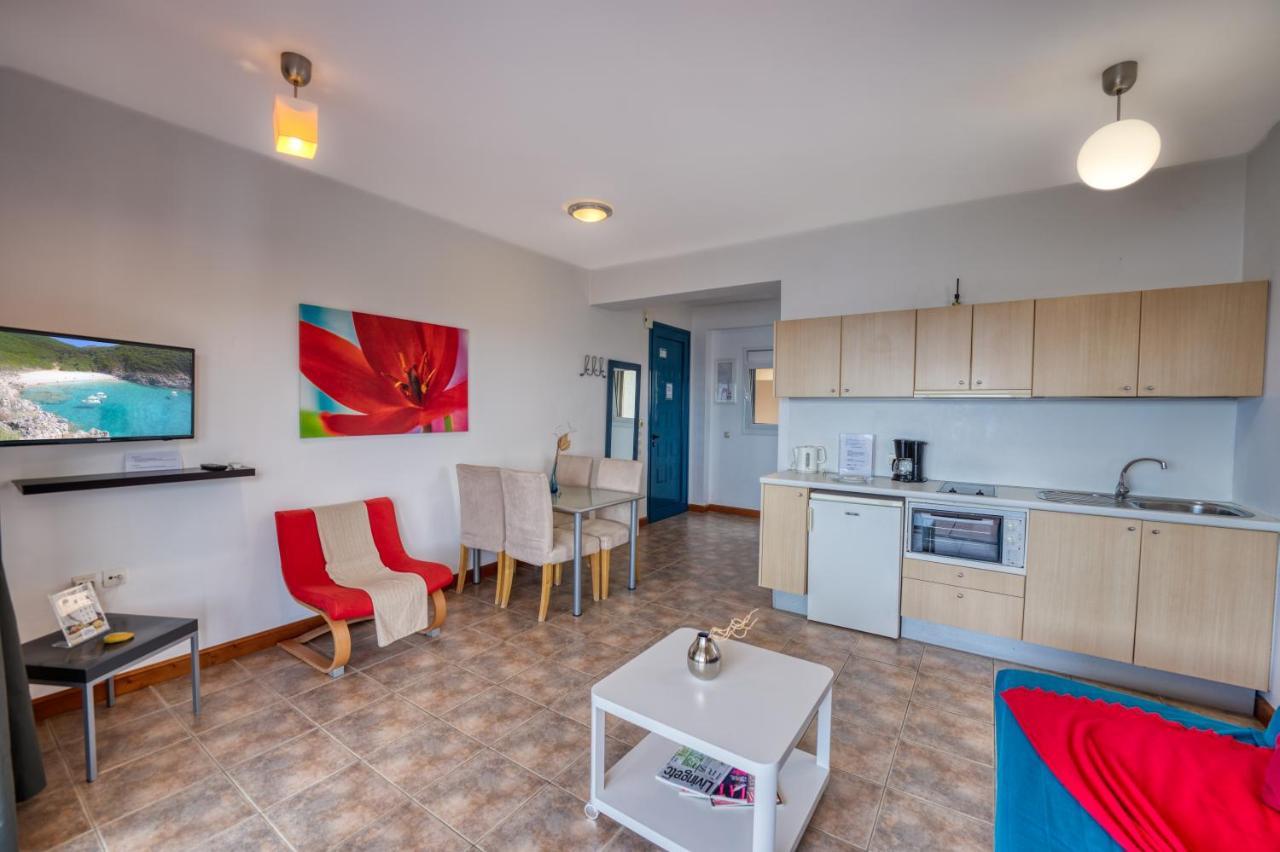 Glyfa Corfu Apartments Barbati Bagian luar foto